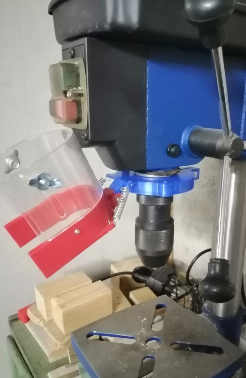 Assembled drill chuck protection